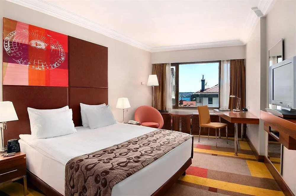 Hilton Parksa Istanbul Hotel 4*,  Turkey