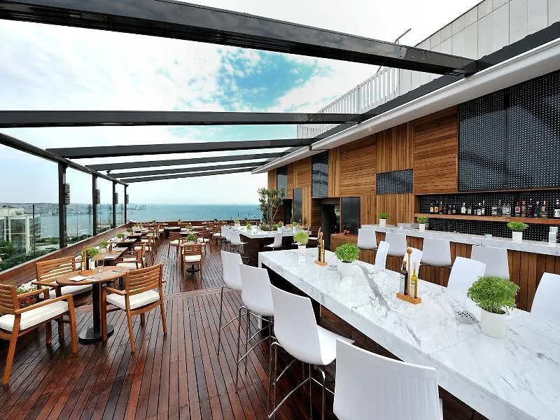 Hilton Parksa Istanbul Hotel 4*,