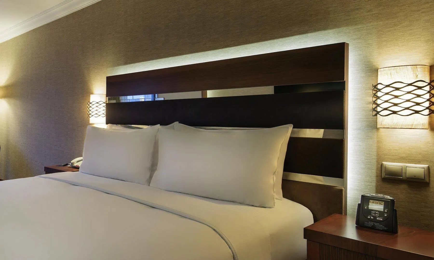 Hilton Parksa Istanbul Hotel 4*,