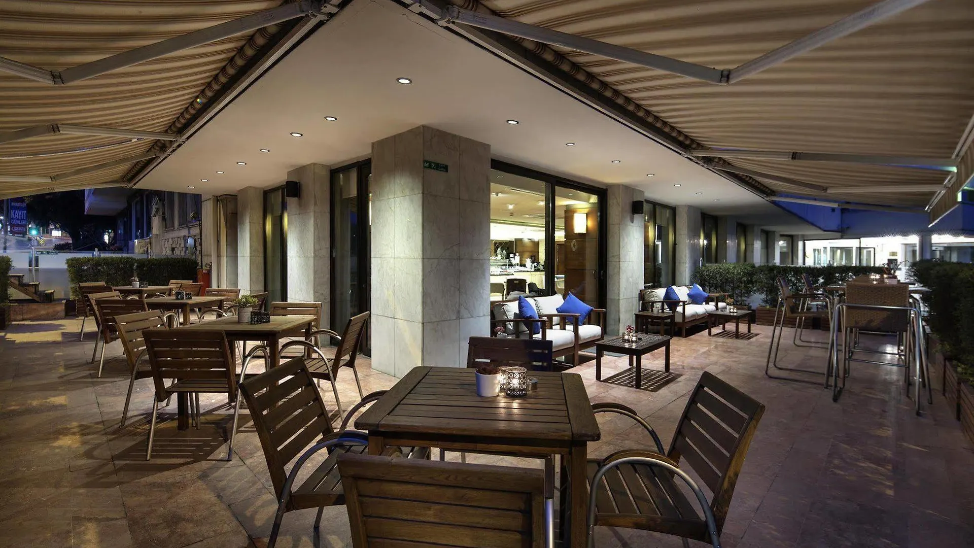 Hilton Parksa Istanbul Hotel