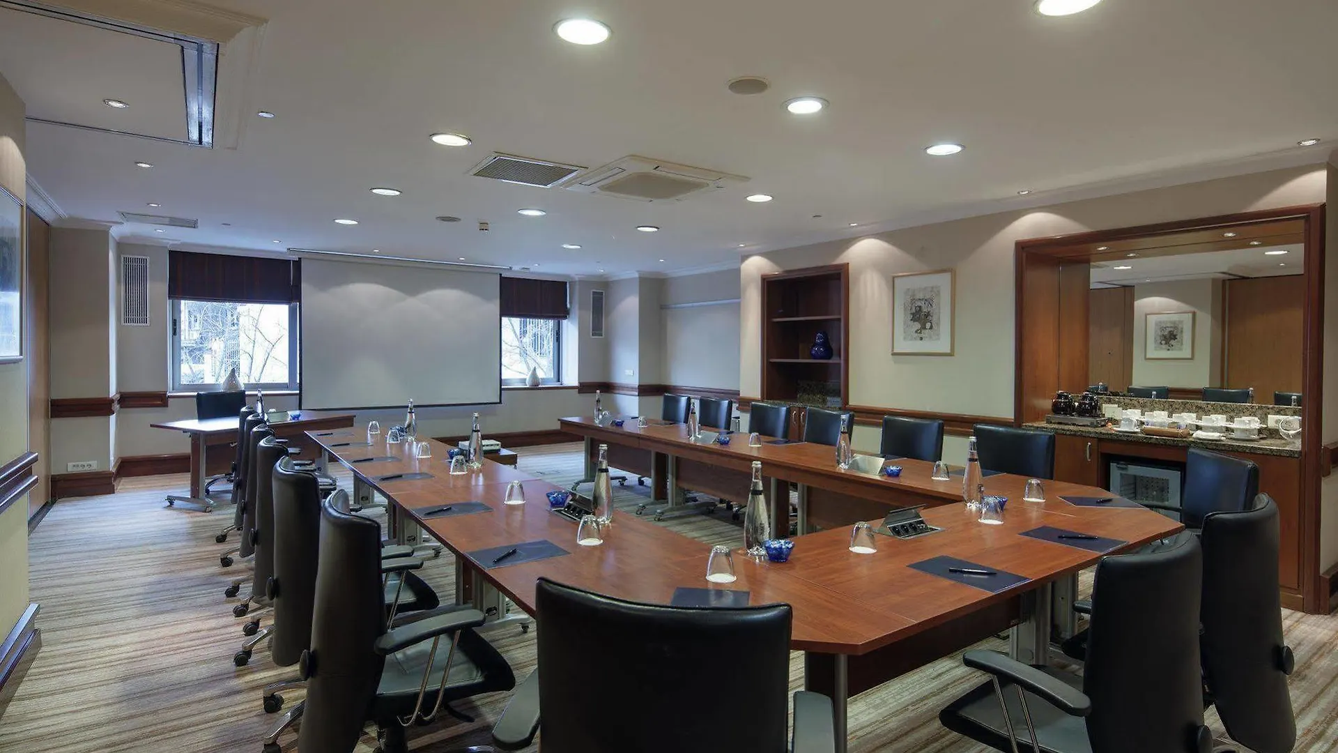 Hilton Parksa Istanbul Hotel