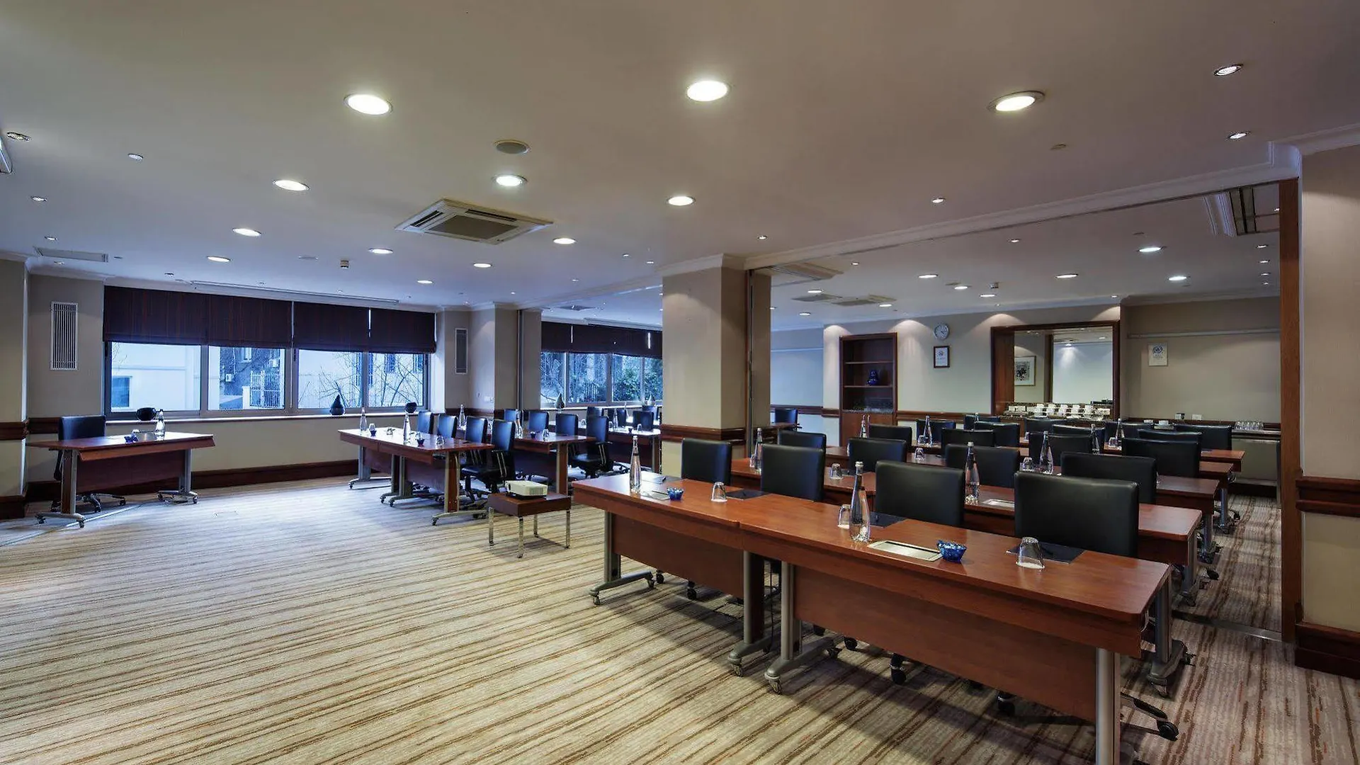 Hilton Parksa Istanbul Hotel