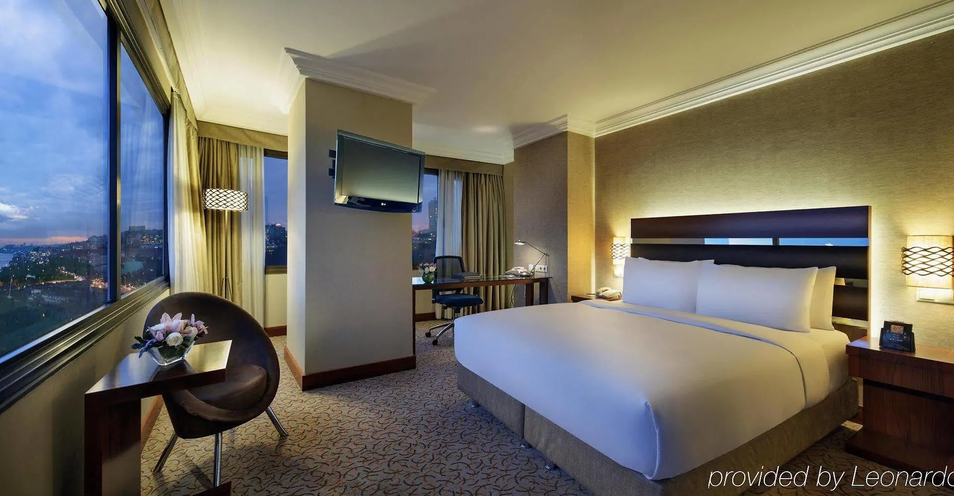 Hilton Parksa Istanbul 호텔